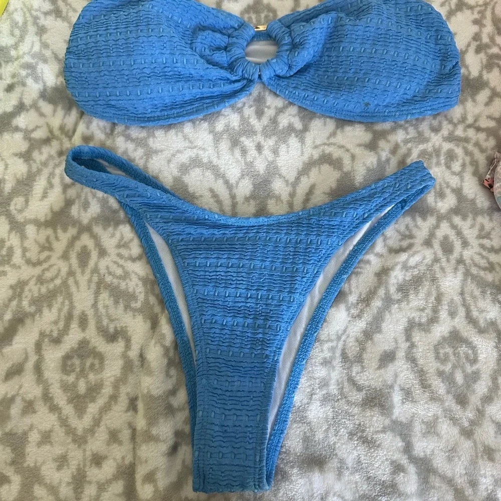 Women’s Bikini Bundle, Set of 3 Bikinis All S!! - Picture 5 of 5